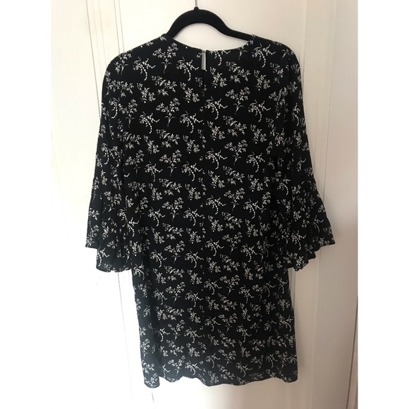 H&M Floral Shift Dress - Picture 2 of 8